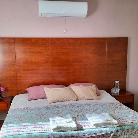 Hotel La Estancia Río Verde Zewnętrze zdjęcie