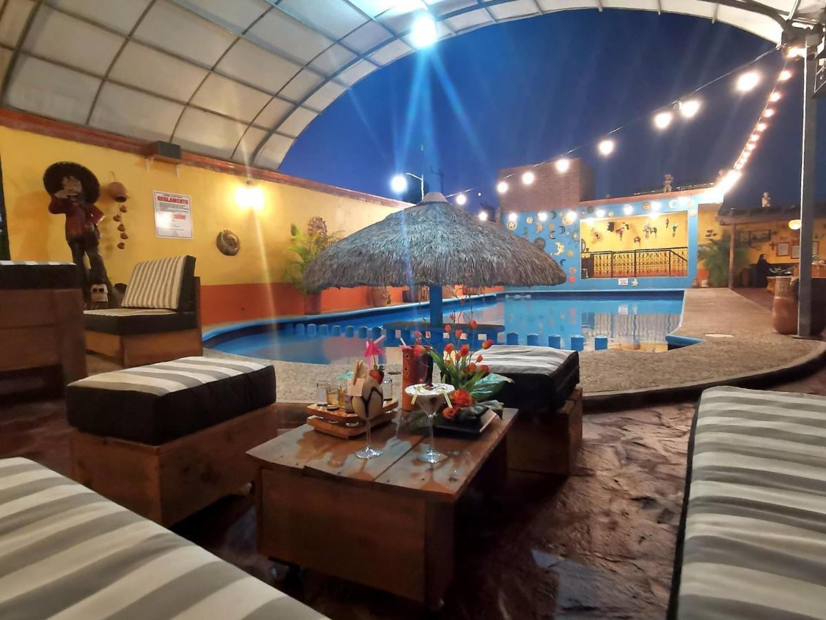 Hotel La Estancia Río Verde Zewnętrze zdjęcie