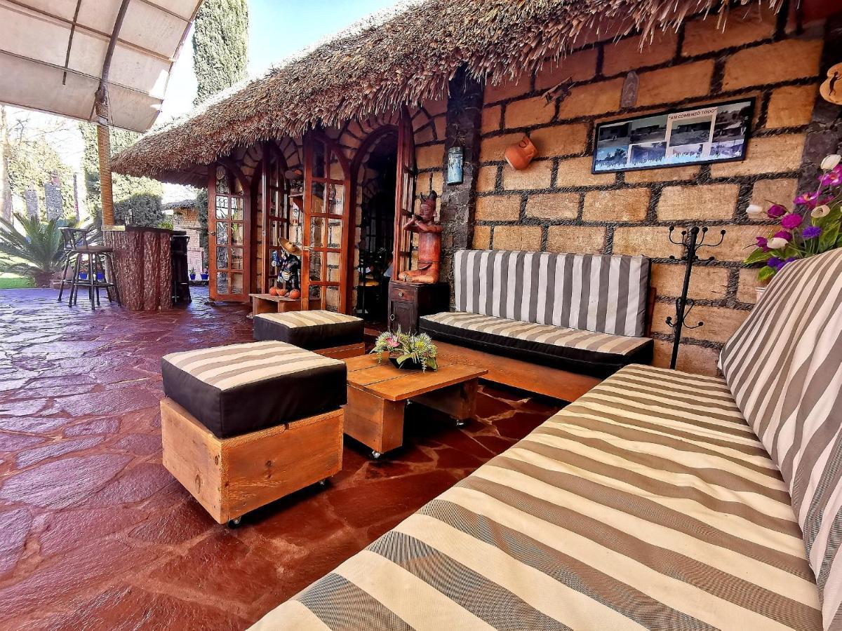 Hotel La Estancia Río Verde Zewnętrze zdjęcie