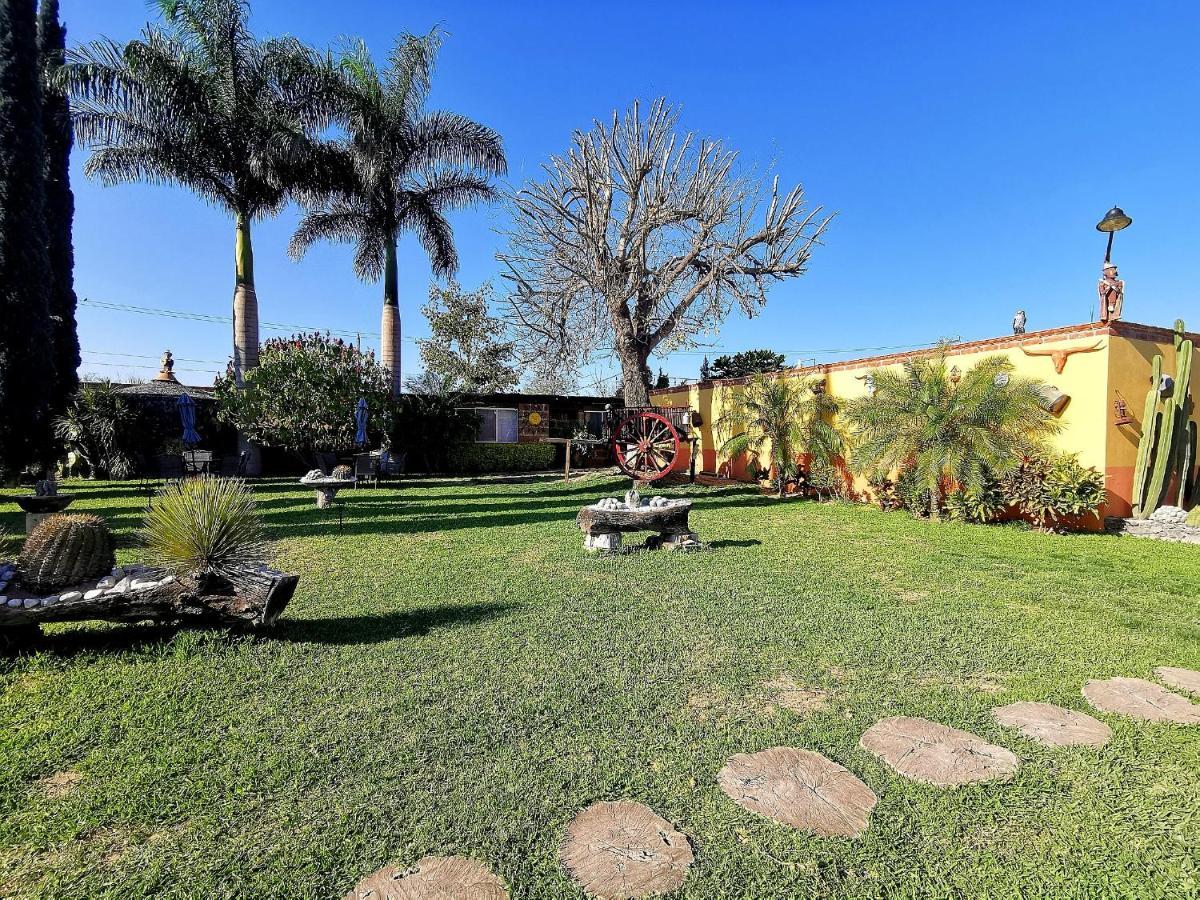 Hotel La Estancia Río Verde Zewnętrze zdjęcie