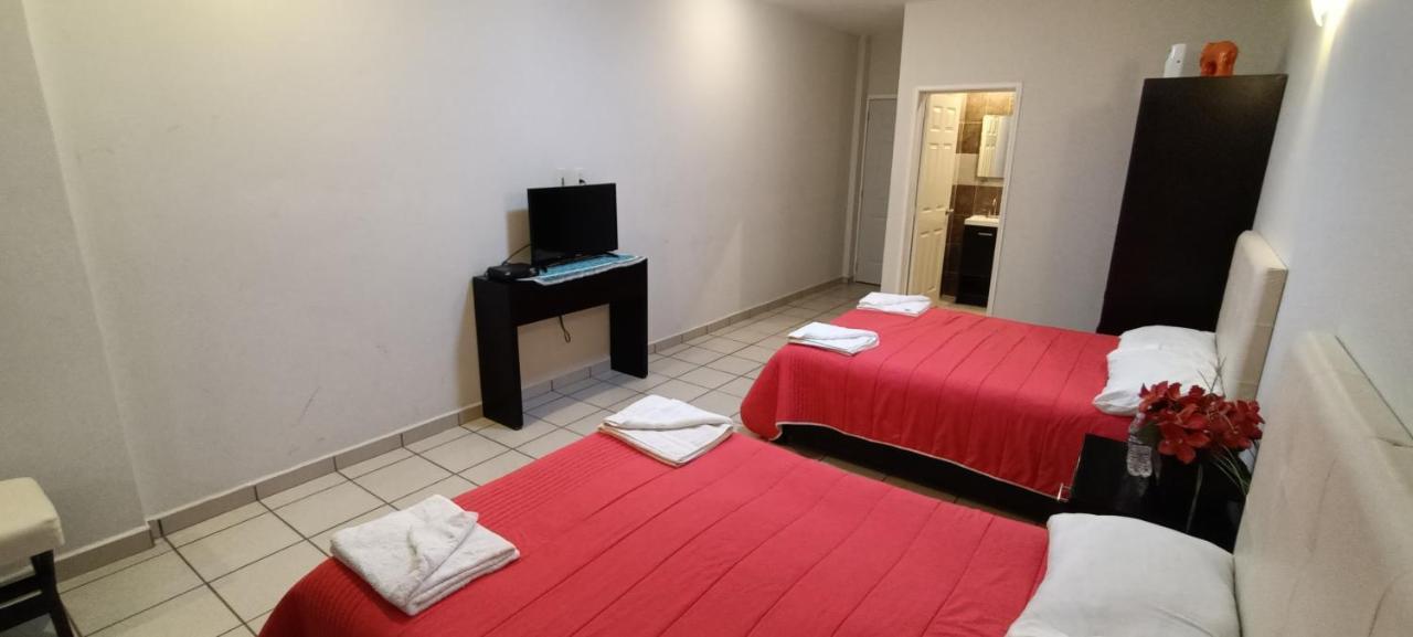 Hotel La Estancia Río Verde Zewnętrze zdjęcie