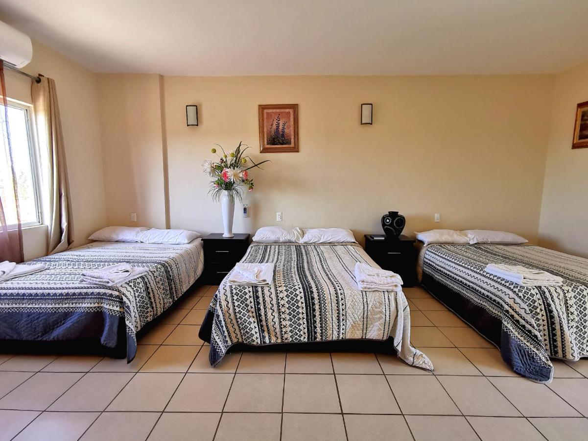 Hotel La Estancia Río Verde Zewnętrze zdjęcie