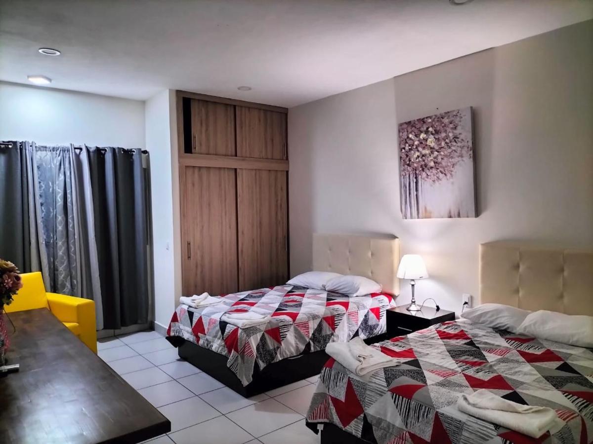 Hotel La Estancia Río Verde Zewnętrze zdjęcie